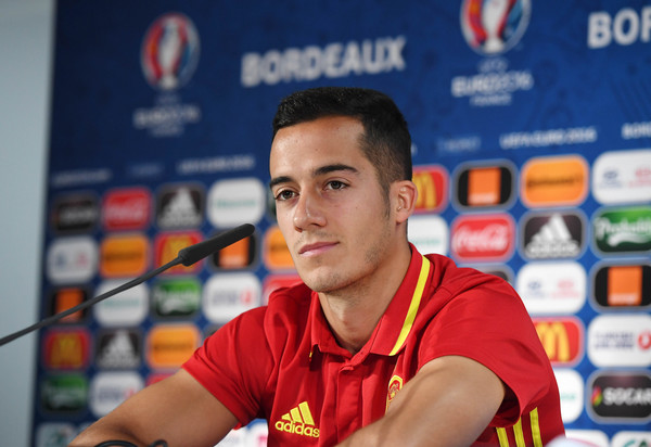 Lucas+Vazquez+Euro+2016+Spain+Press+Conference+7ebbBy4ccrol