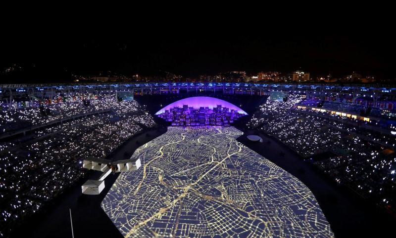 2016 Rio Olympics - Opening ceremony - Maracana - Rio de Janeiro, Brazil - 05/08/2016. Actors perform during the opening ceremony  REUTERS/Pawel Kopczynski